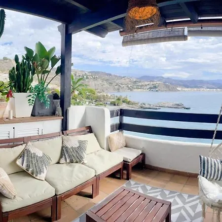 Marina Sunrise Apartment *